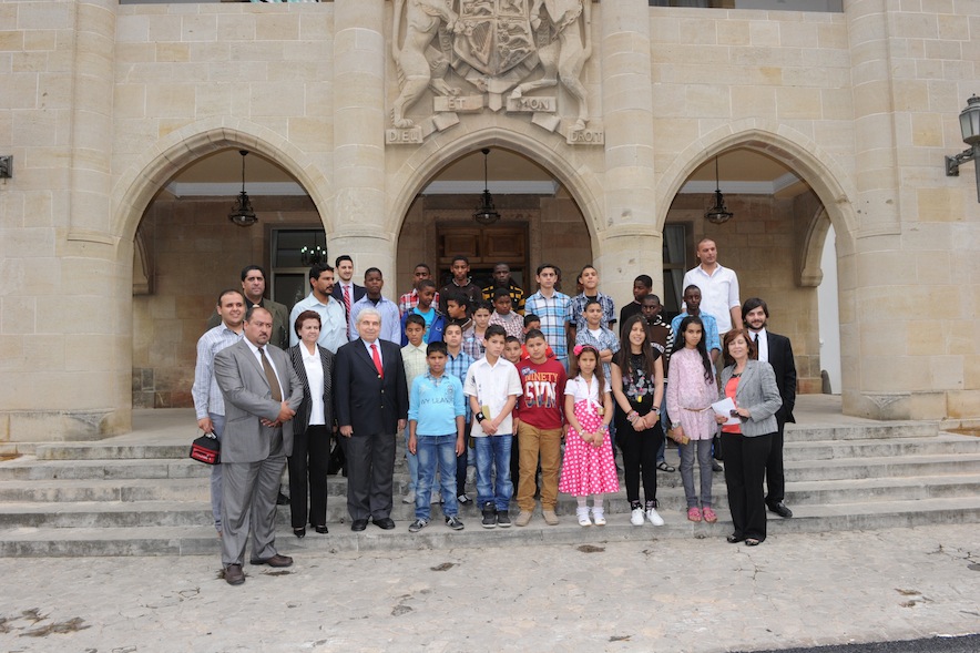 Cypriot Foreign Minister welcomes children from Libya