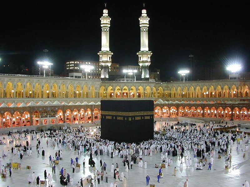 Jalil flies to Mecca for Umrah