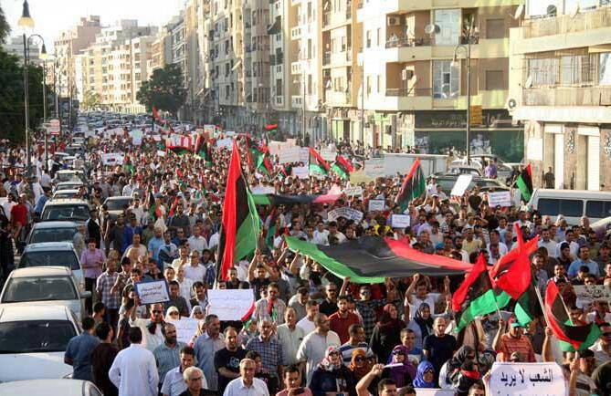Thousands demonstrate against militias, violence and disorder