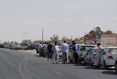 Customers queue for fuel. Deliveries of petrol have started to resume following the partial lifting of a recent blockade. (Photo: George Grant)