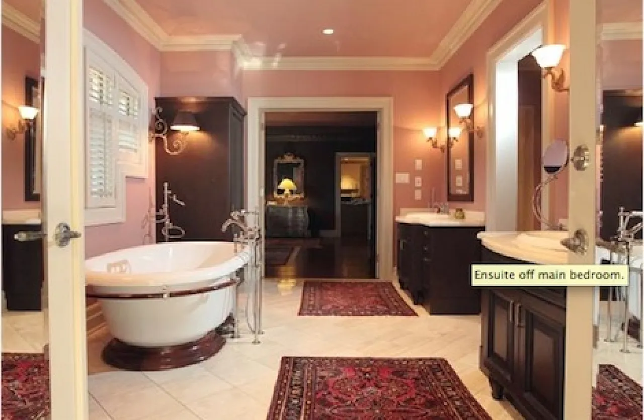 EnsuiteBathroom One of the mansion's nine bathrooms. (Photo: Ottawa Citizen)