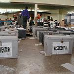 Should Libya choose the Parliamentary or Presidental model of government? Lessons from other states