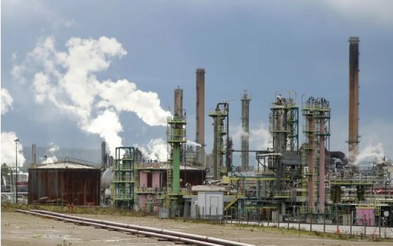 Frog refinery The Petit-Couronne refinery
