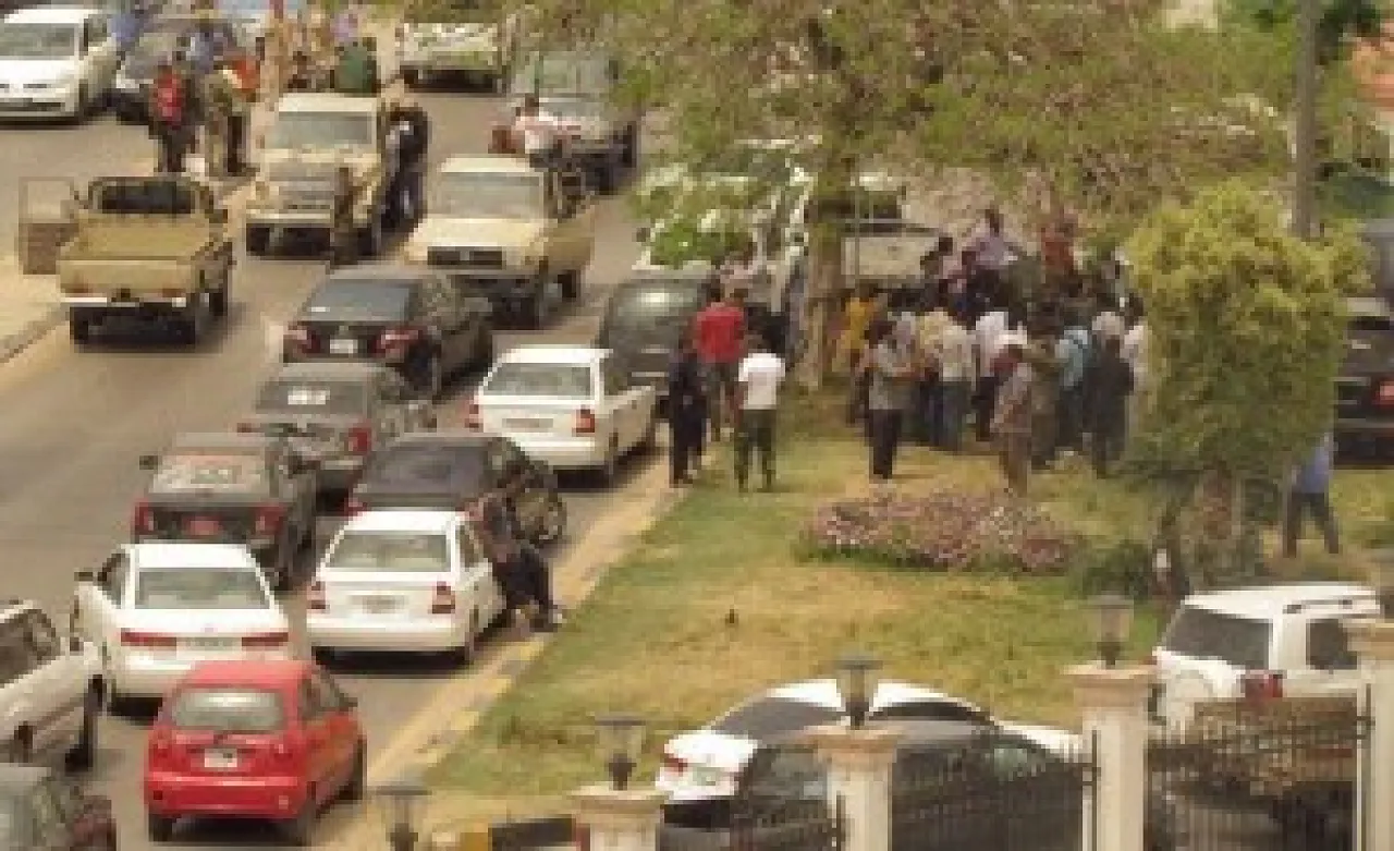 Tripoli-protest-300x183 Chaotic scene at government headquarters where protests turned deadly