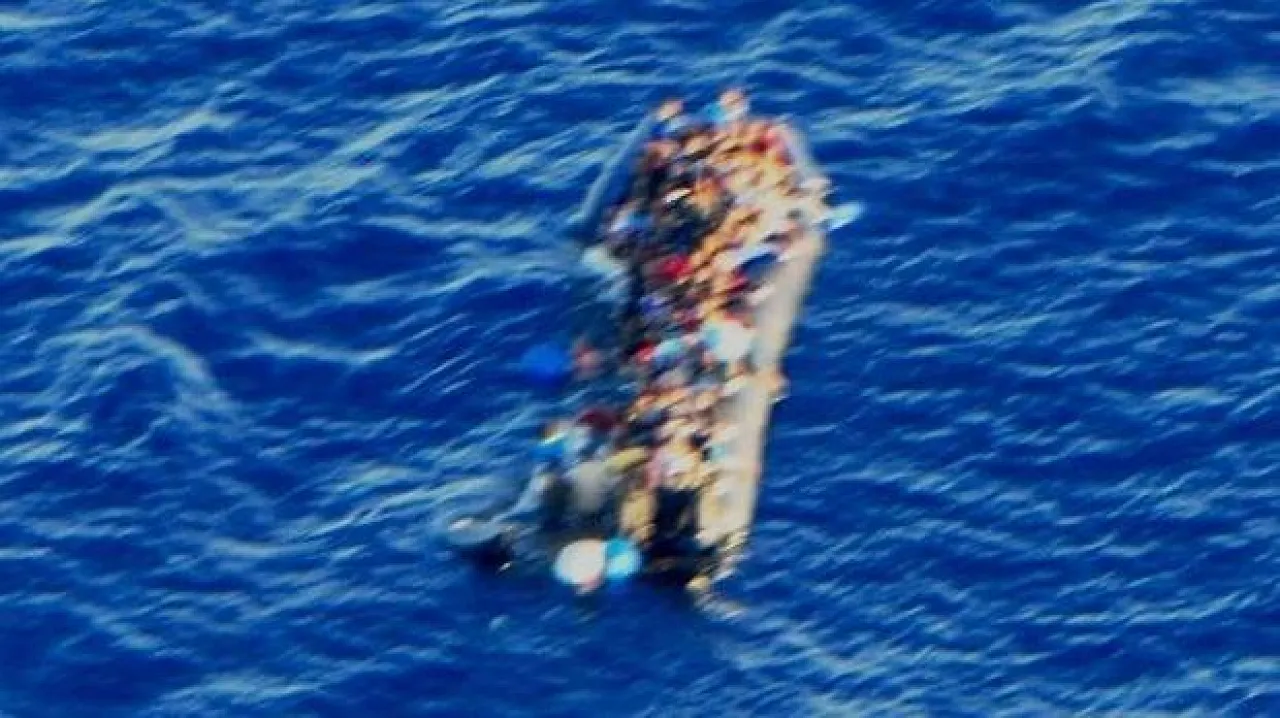 The over-crowded sinking dinghy (Photo Armed Forces of Malta)