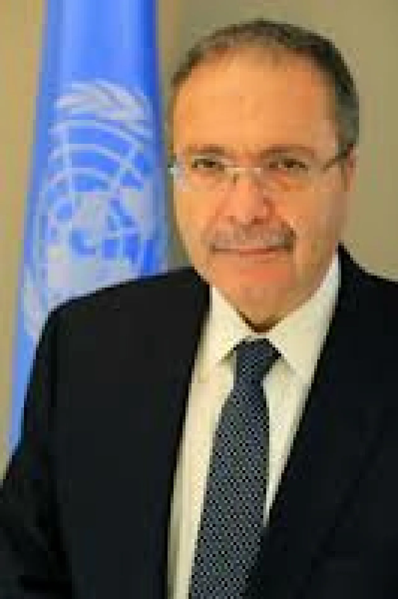 tarek.mitri Women have a vital role to play in building the new Libya, said Tarik Mitri, from UNSMIL