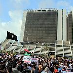 Benghazi protestors support government, condemn Qatar