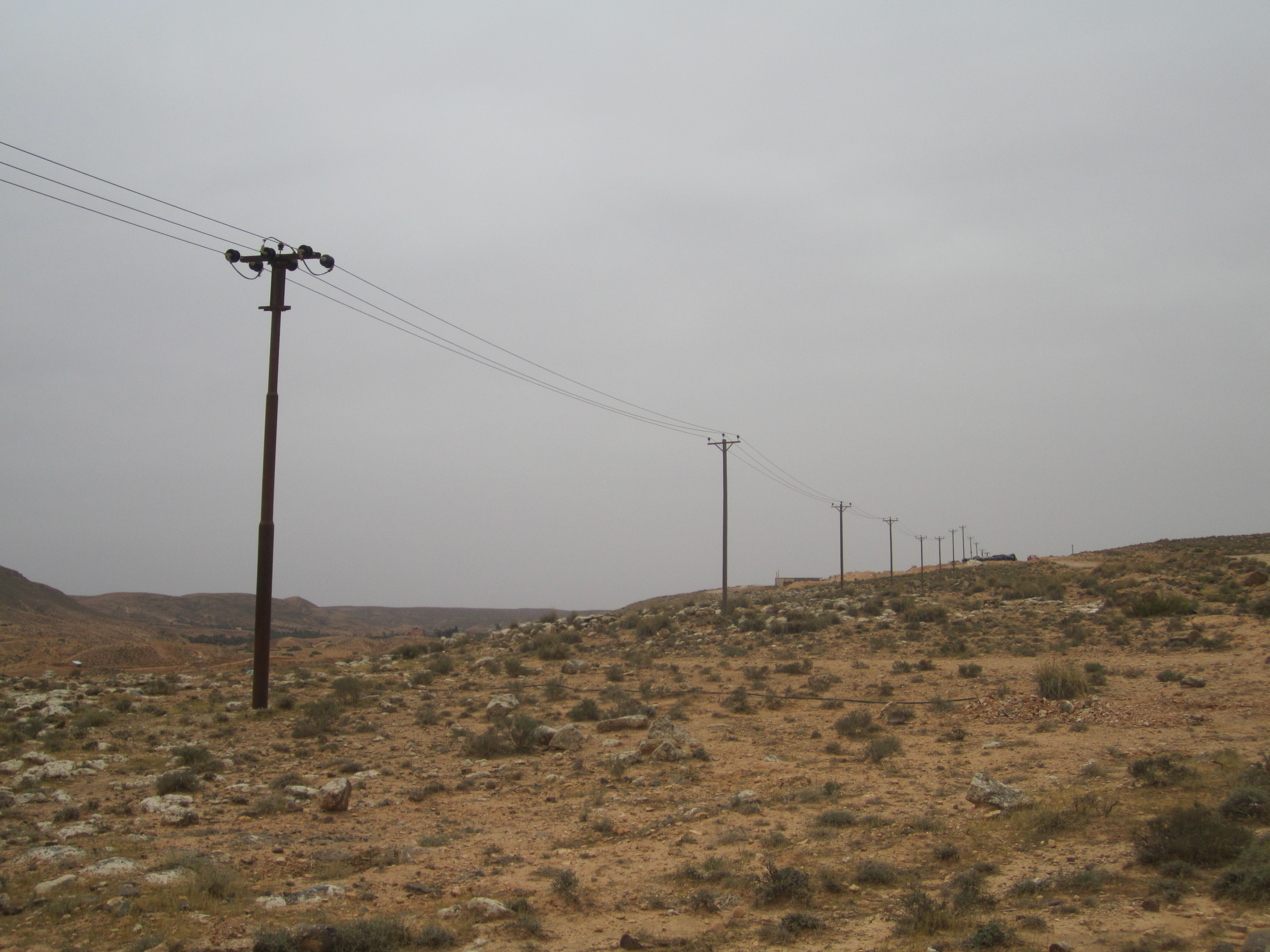 Jebel Nafusa fighting smashes power lines - Tripoli supplies cut