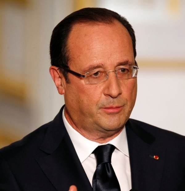 Hollande: No military intervention in Libya