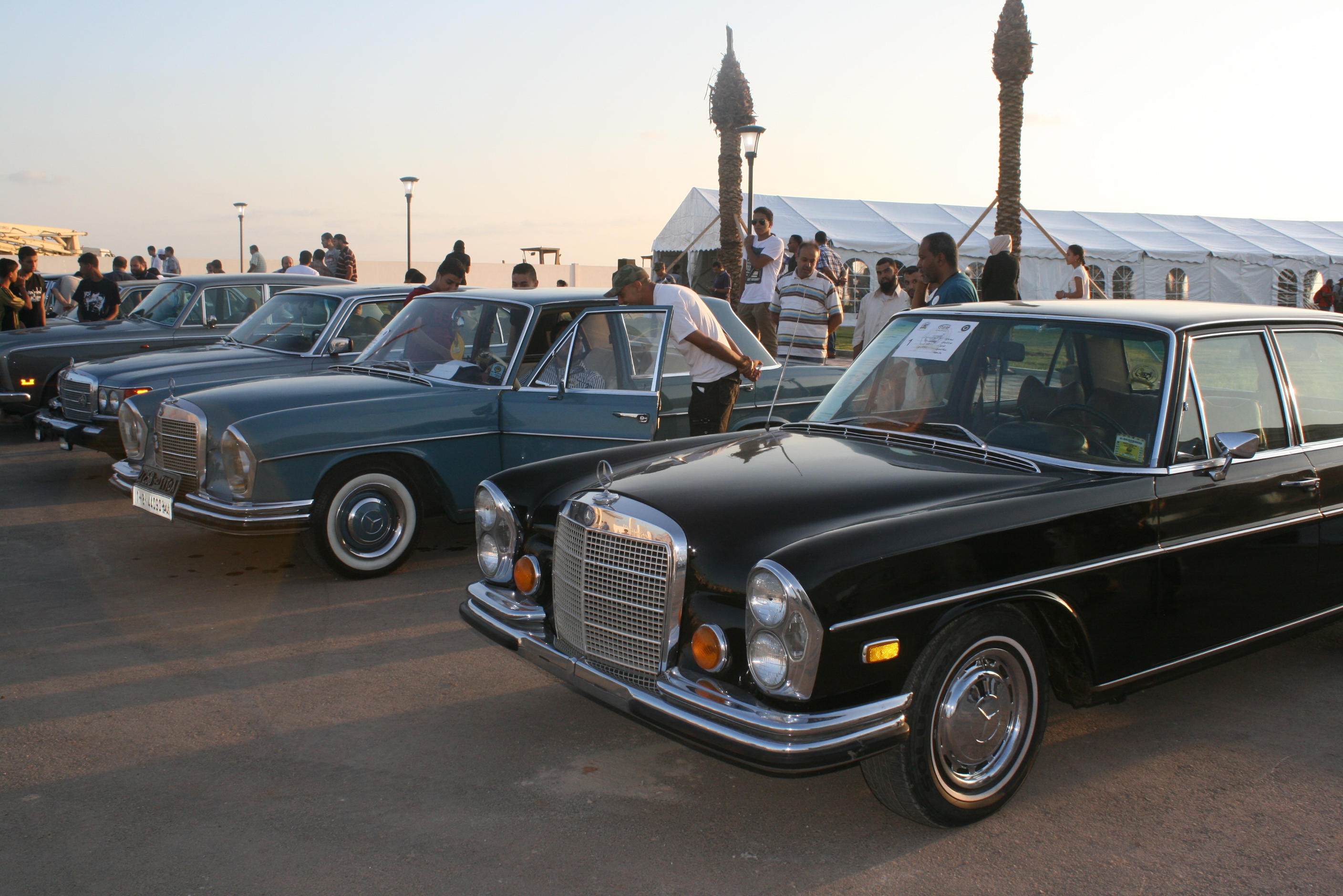 car.2 )