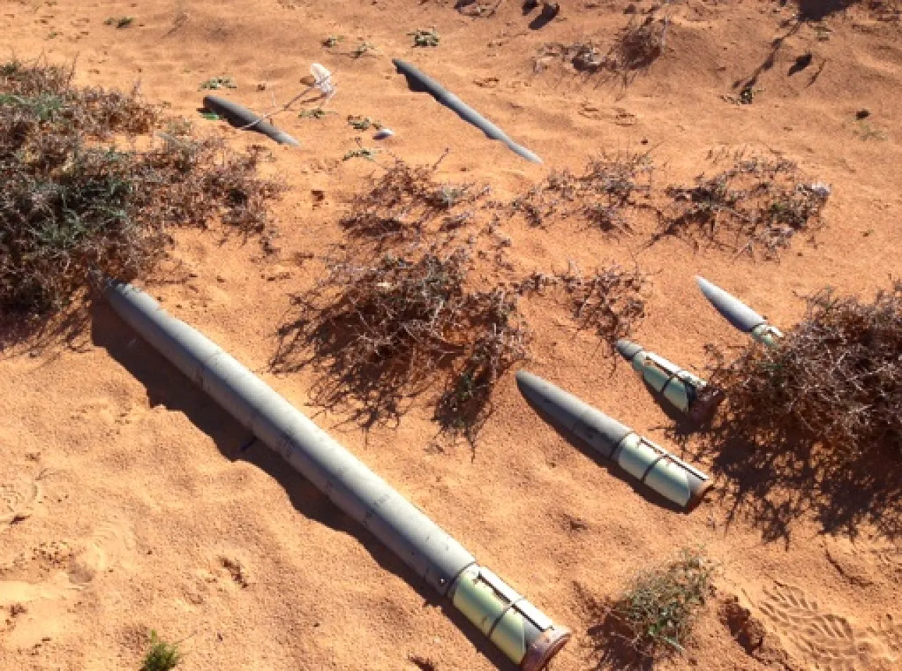 grad.HI Four grad rockets discovered on the outskirts of Sirte, between a mosque and the power station (Photo: Handicap International)