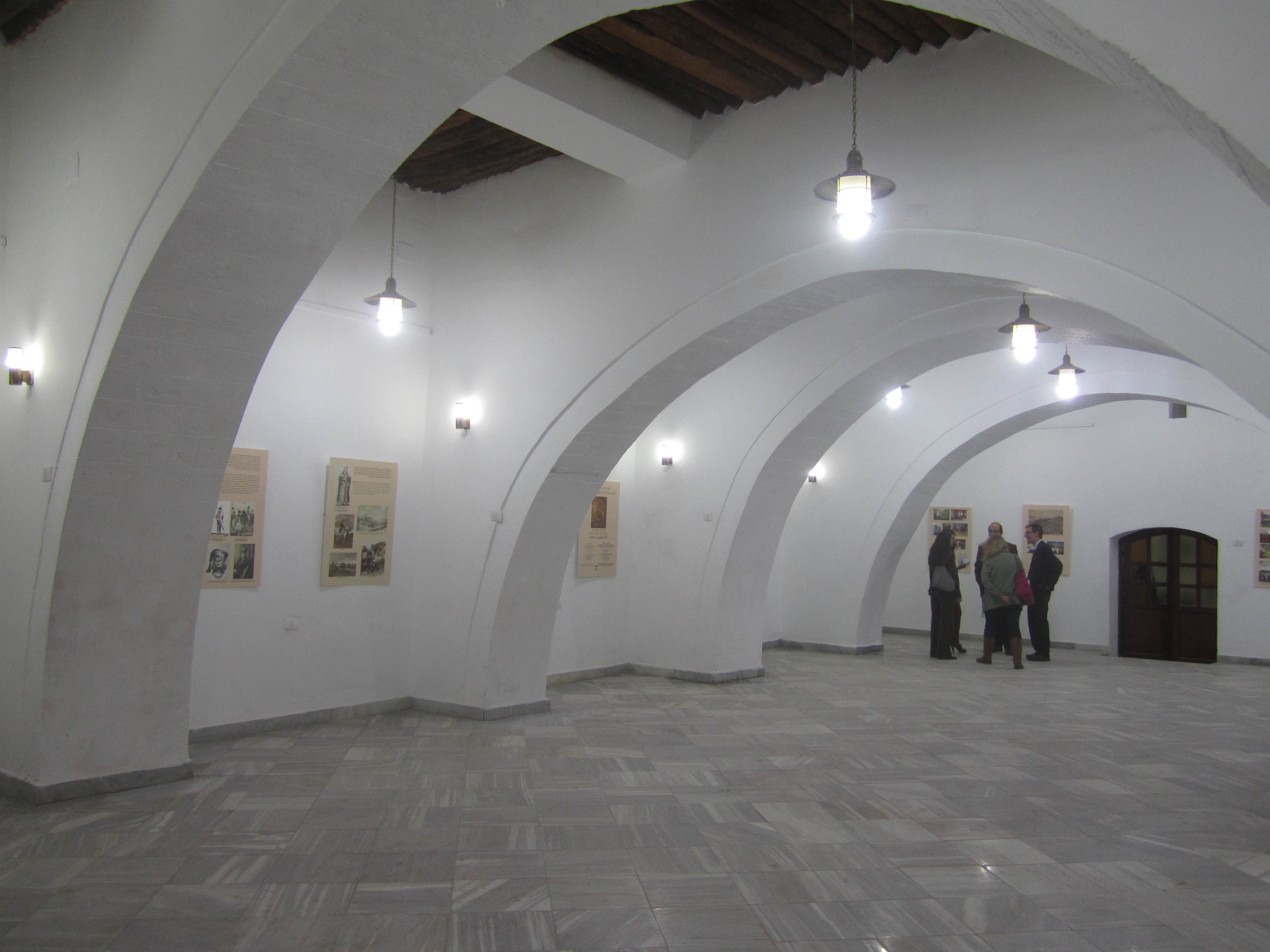 Exhibition charts changing face of Muslims in Poland