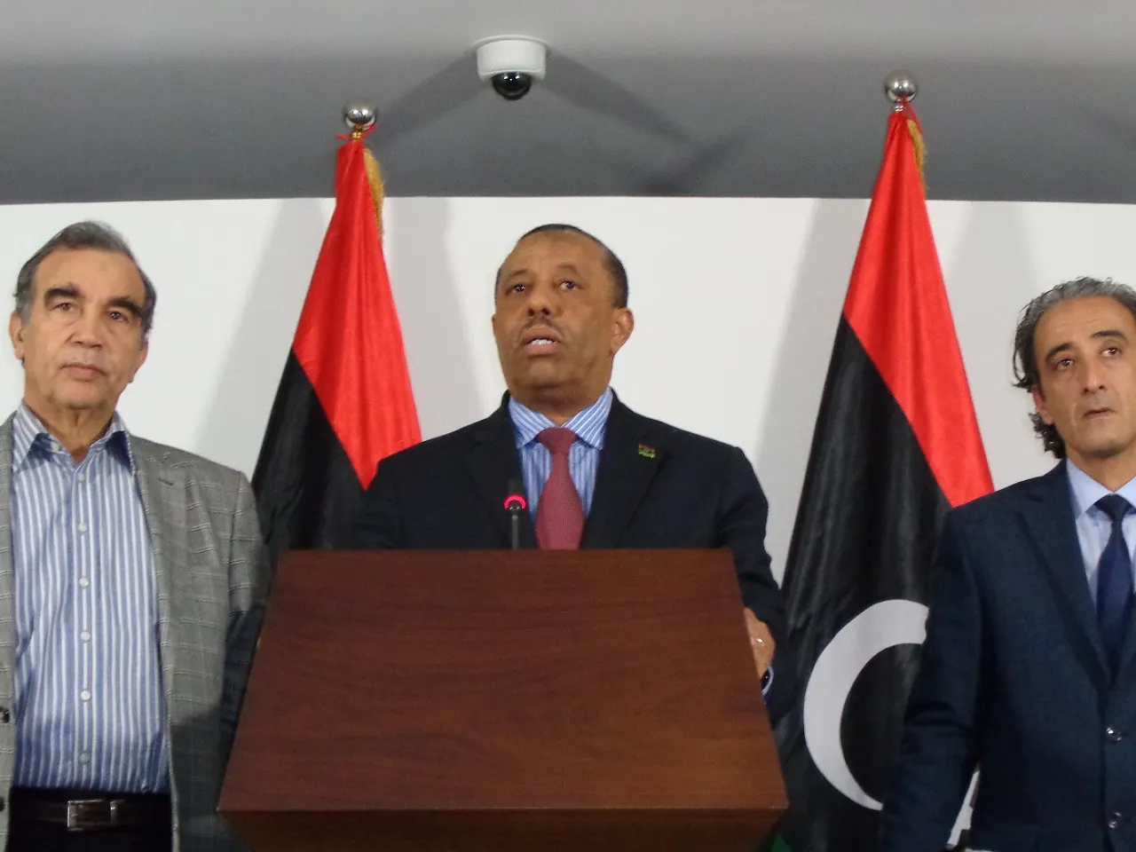 Caretaker Prime Minister Abdullah Thinni said he considered his government as a caretaker government at his first press conference in March 2014 (Photo: Sami Zaptia).