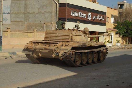 Air strikes target Islamist strongholds in Benghazi after morning of fierce clashes