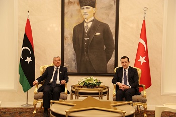 Turkey tells Congress to join dialogue talks
