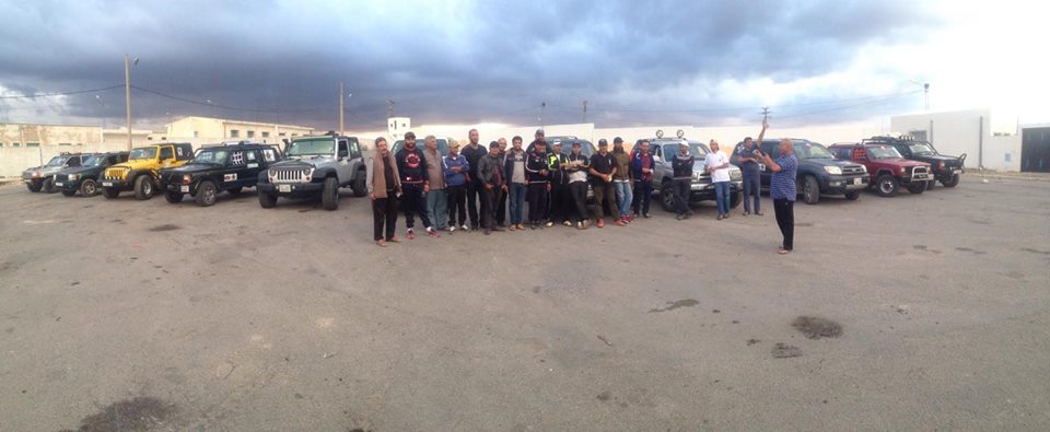 Libyans take part in new Algerian desert rally