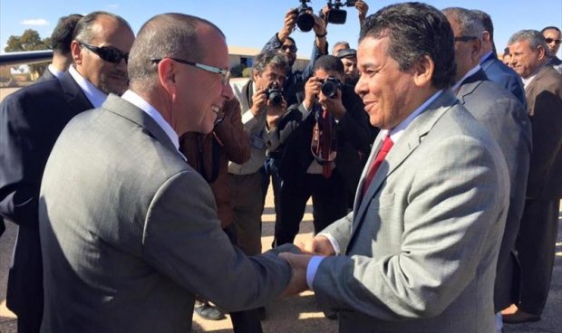 UNSMIL chief meets Abdullah Thinni's foreign minister