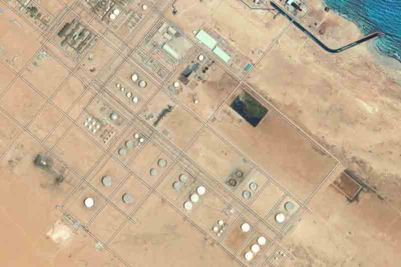 Ras Lanuf tank blazes "a disaster" says NOC chief