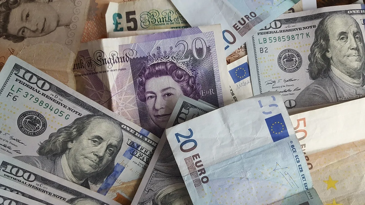 The CBL has confirmed the operation of its new foreign currency monitoring system (Photo: Sami Zaptia).