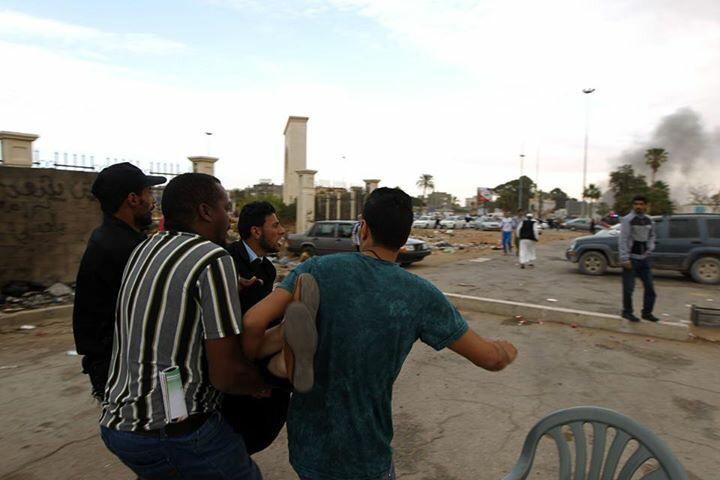 Benghazi demonstrators killed as militants shell pro-LNA rally