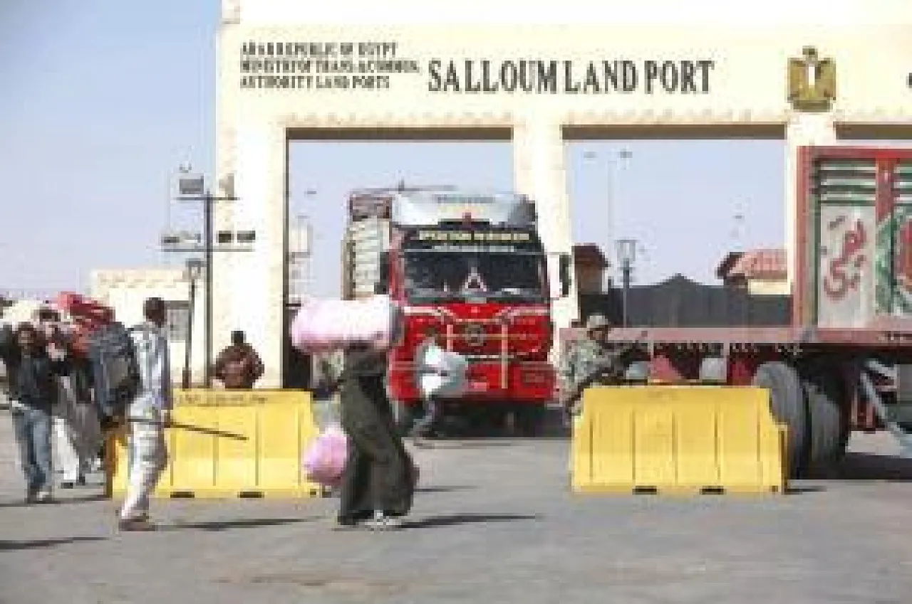 No mie=dicines allut at  Salloum border crossing with Egypt (Photo: Social meda)