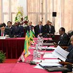 Serraj calls for lifting of arms embargo at AU mini-summit on Libya