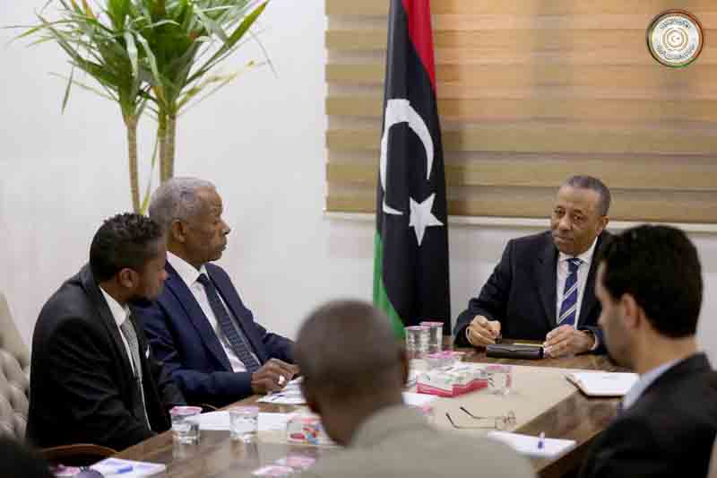 Tawergha situation discussed by Thinni and community leaders