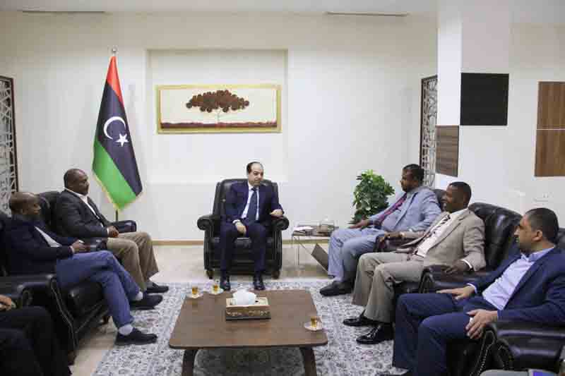 Maetig meets boycotting southern MPs