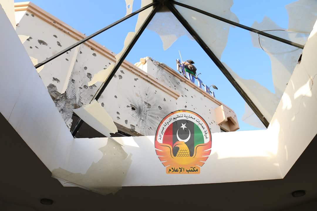 Sabratha fighting rages on as many townspeople flee