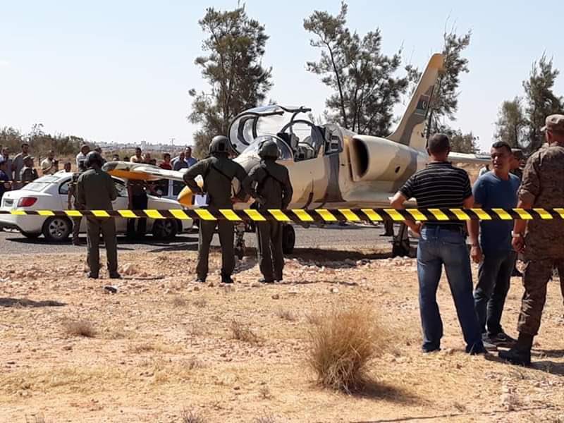 LNA fighter makes forced landing in Tunisia