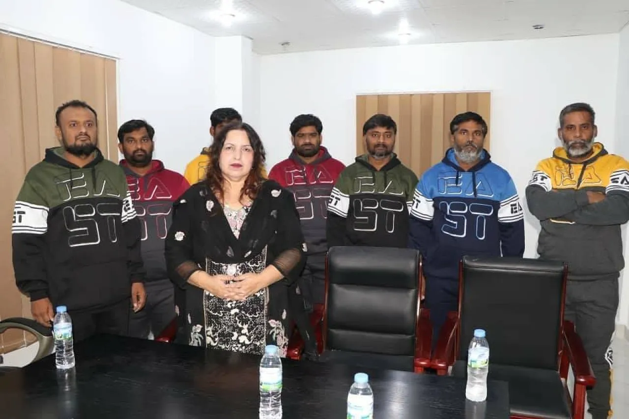 Seven Indian hostages kidnapped in September in western Libya were released in eastern Libya yesterday (Photo: Eastern Interior Ministry)