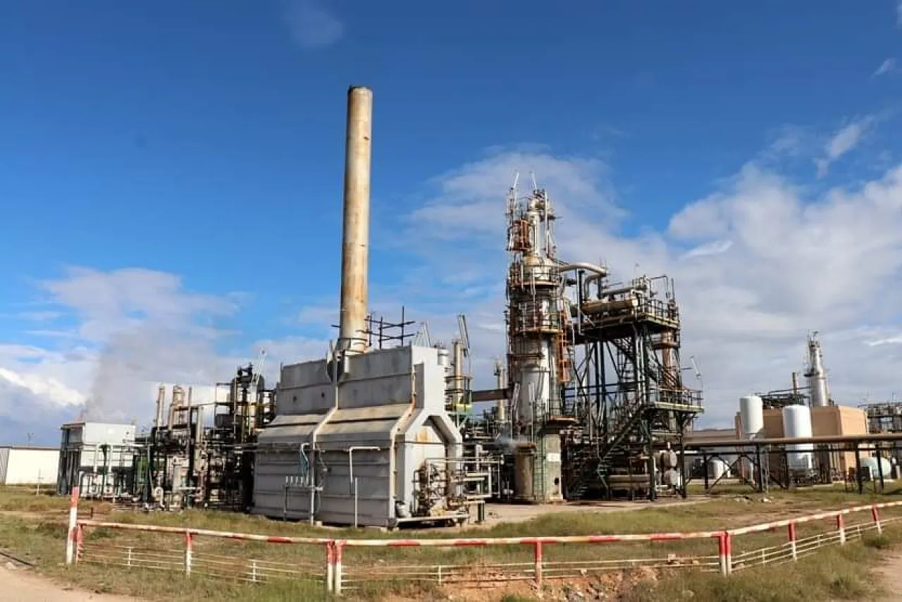 Zawia Oil Refinery asphalt plant restarts production (Photo: Zawia Oil Refinery).
