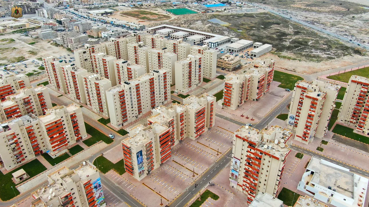 Khalifa Hafter opens the renamed Mushir (Marshal) Neighbourhood in Benghazi, formerly known as the 1,015 Neighbourhood (Photo: Benghazi Reconstruction and Stabilisation Committee).